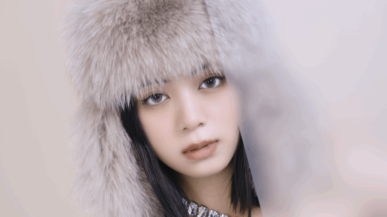 QUEEN EYES 『カラコンLARME（ラルム）』 2025 – 商品紹介ムービー